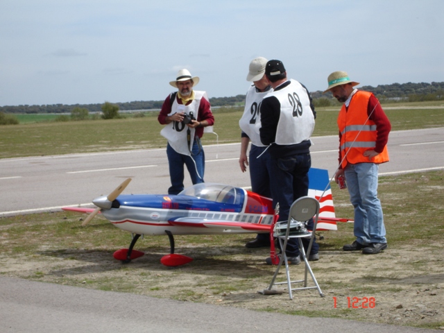 Download B06000390 (640Wx480H)